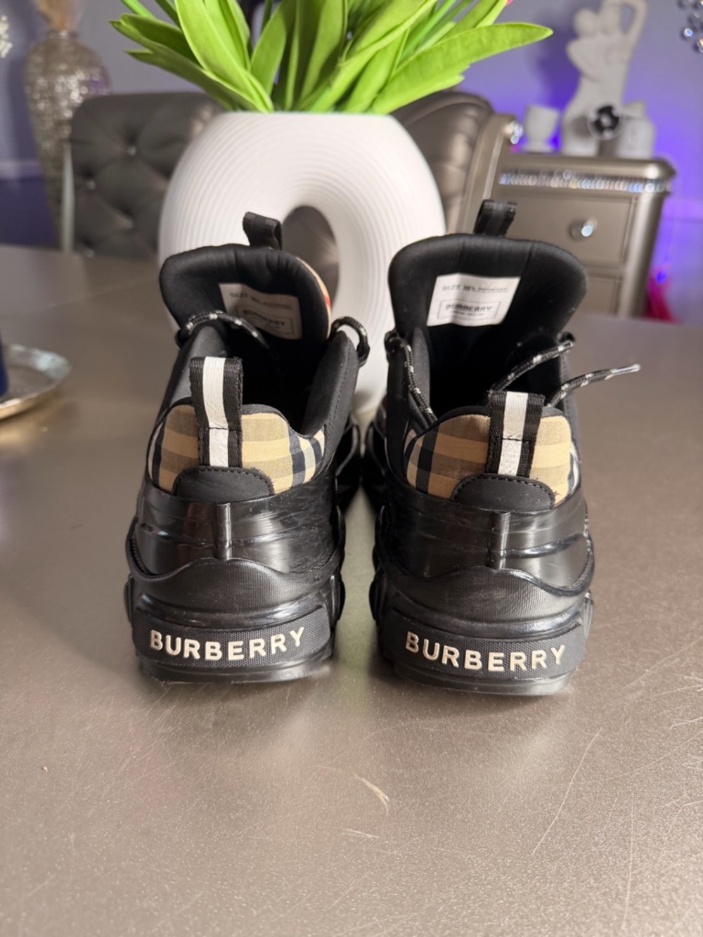 Burberry Kids Red & Beige Check Trail Sneakers - Picture 6 of 7